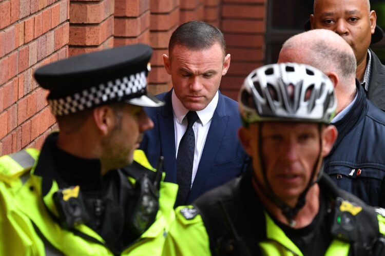 Rooney phải hầu tòa vì lái xe trong tình trạng say xỉn