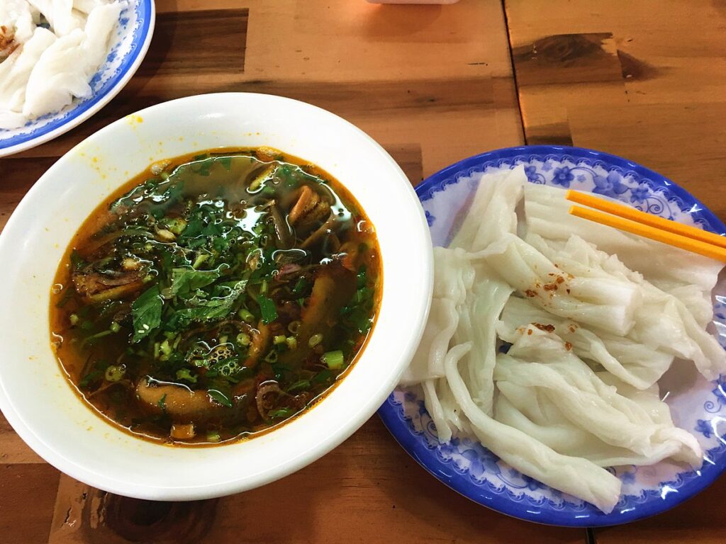 Món ăn đường phố nổi tiếng ở thành phố Vinh