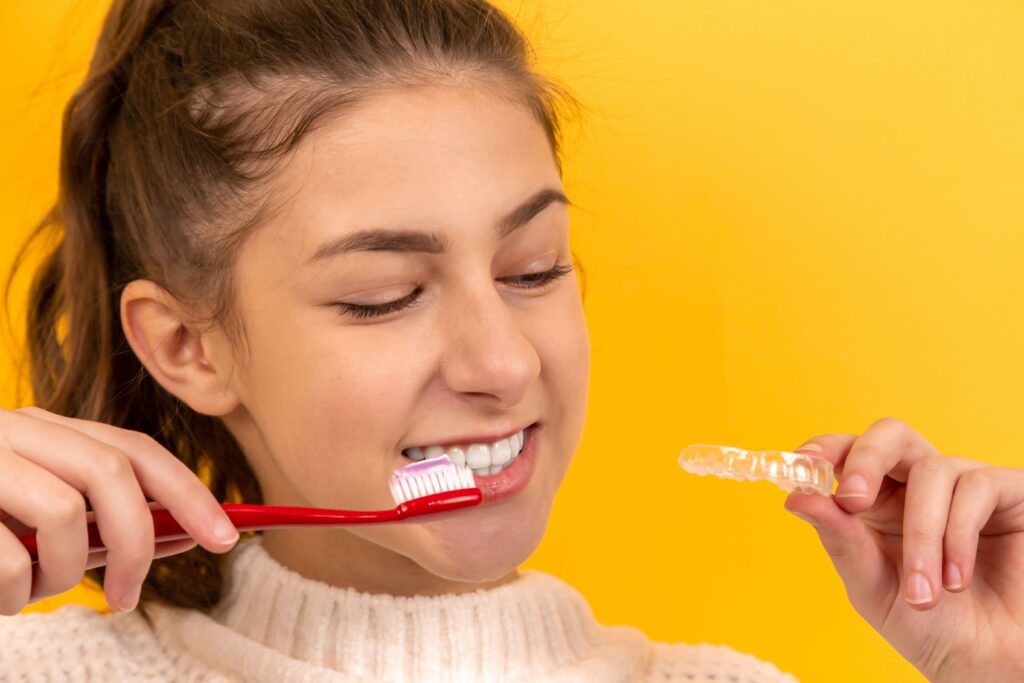 Những điều bạn cần biết về chăm sóc răng miệng cho cả gia đình