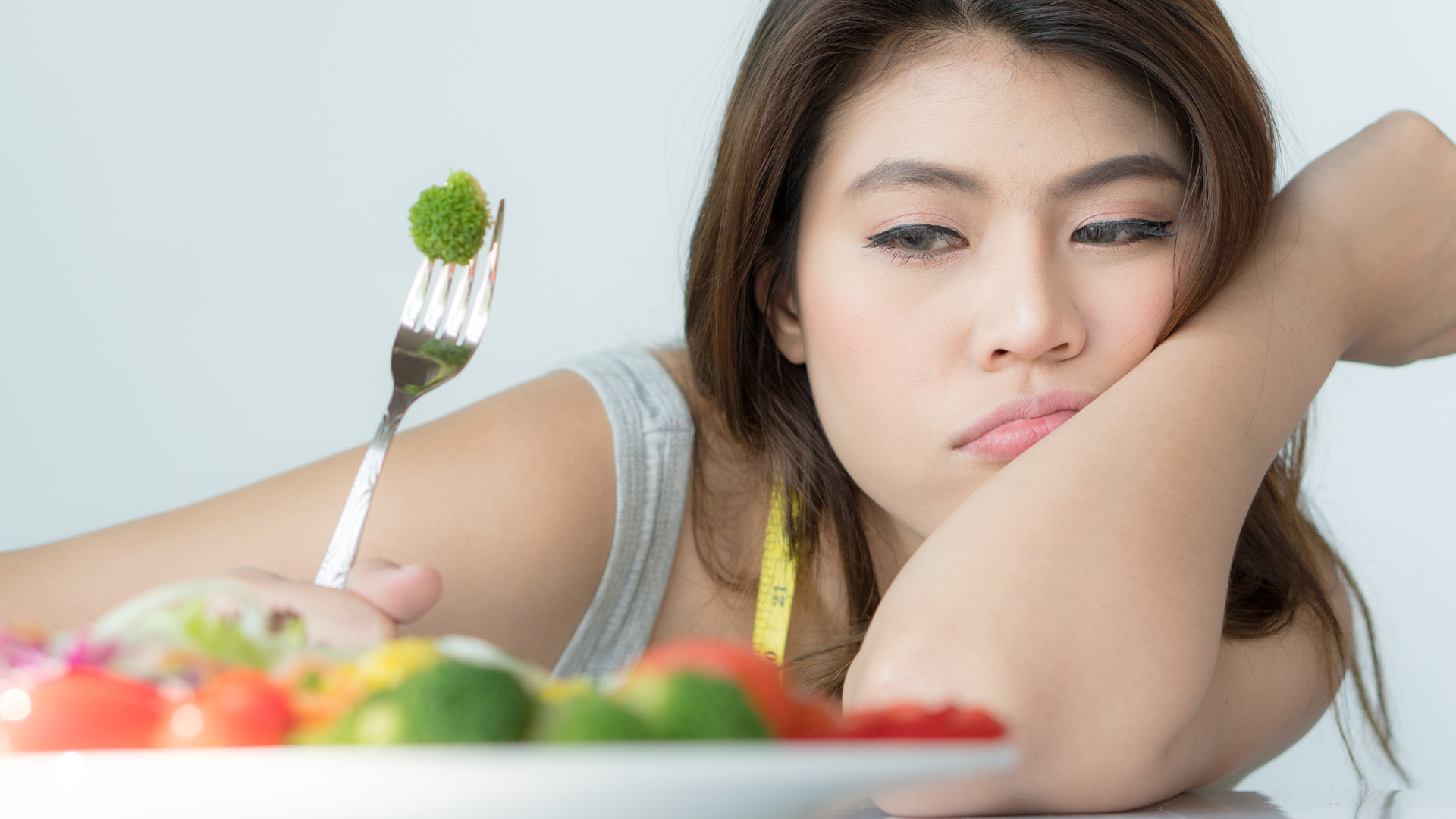 Không nên nhịn ăn để giảm cân